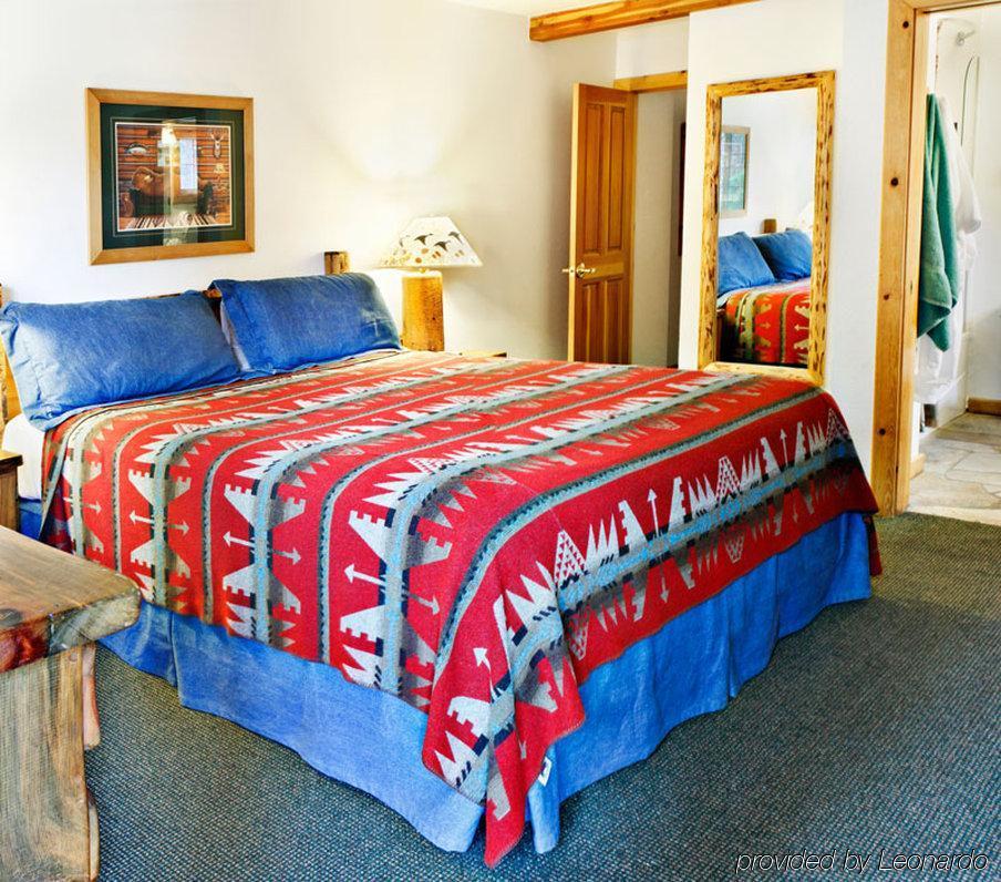 Red Wolf Lakeside Lodge Tahoe Vista Room photo