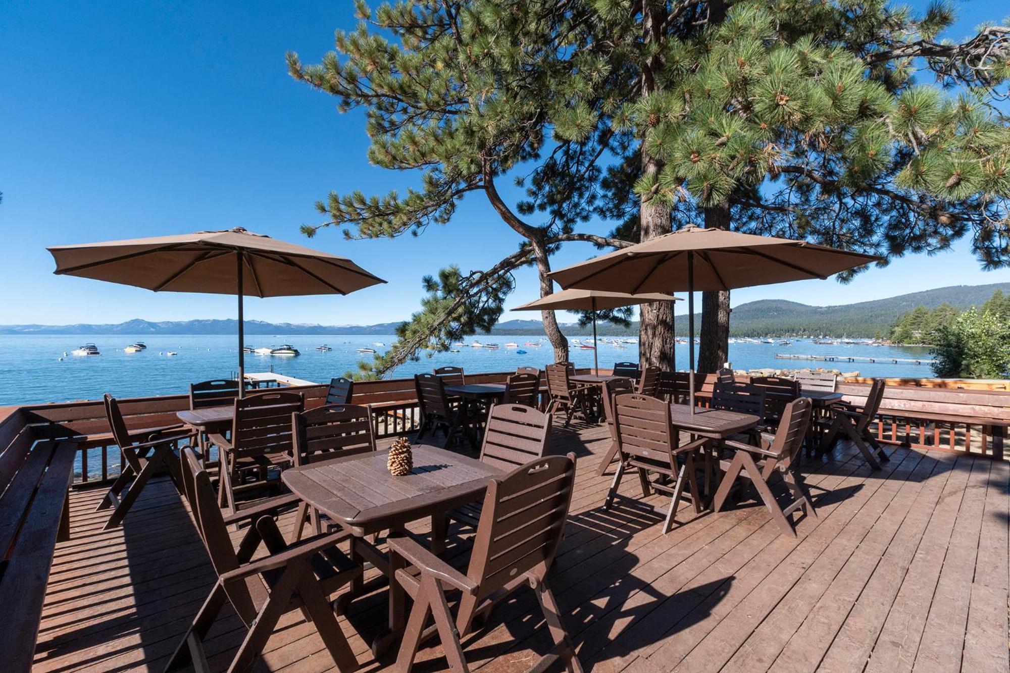 Red Wolf Lakeside Lodge Tahoe Vista Exterior photo